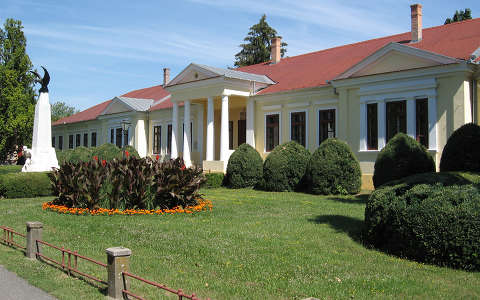 Mittrovszky-kastély - Szarvas